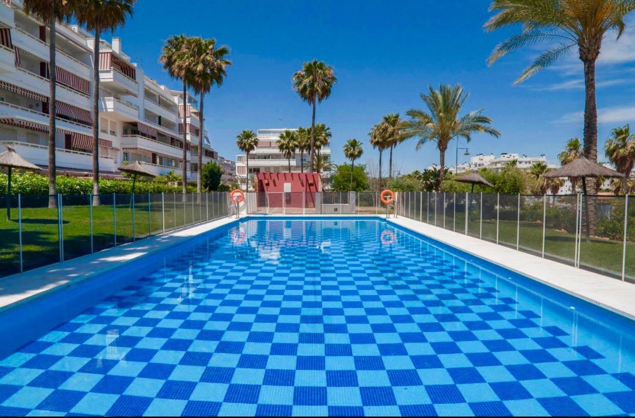 La Playa Costa Lago Apartment Torremolinos Exterior photo